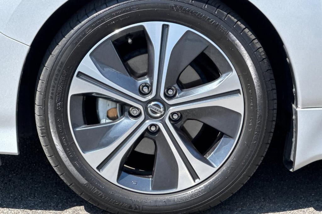 used 2020 Nissan Leaf car, priced at $13,999