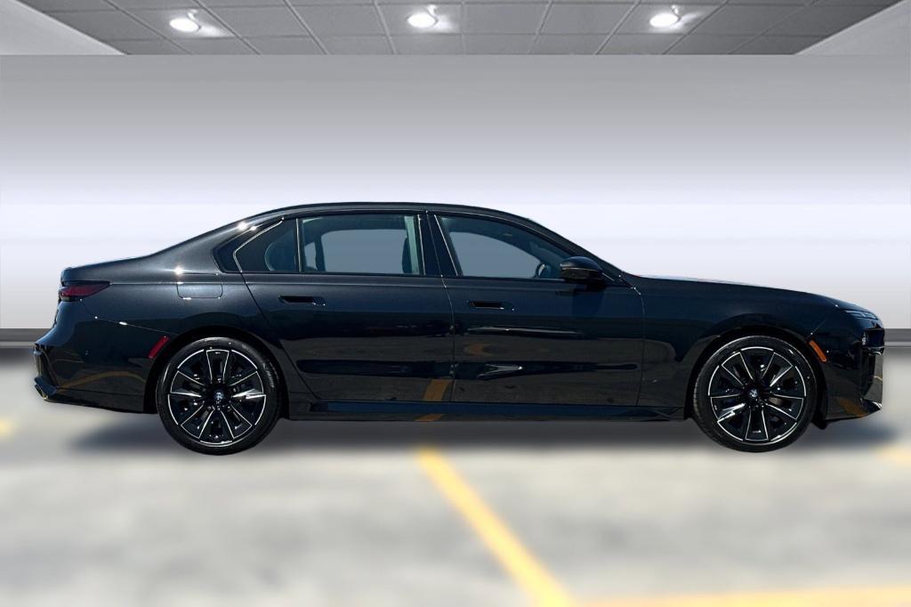 new 2025 BMW 760 car, priced at $139,125