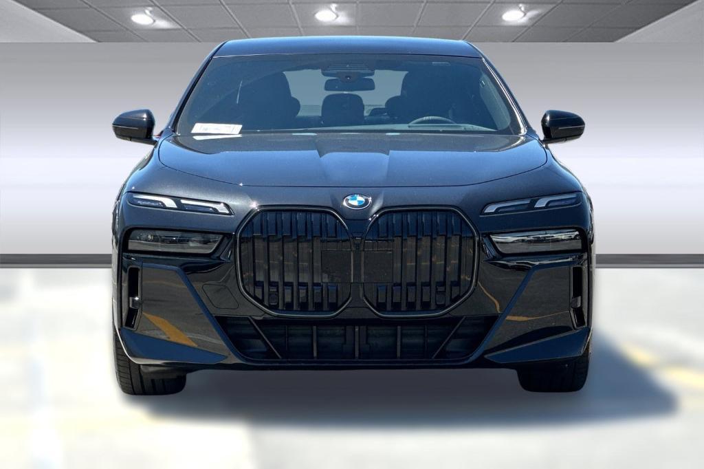 new 2025 BMW 760 car, priced at $139,125