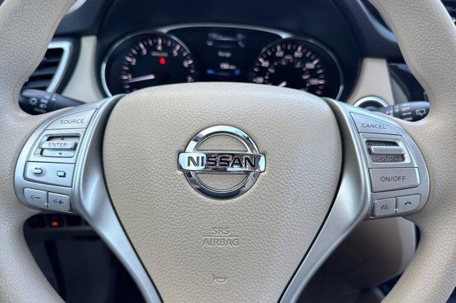 used 2015 Nissan Rogue car, priced at $9,498