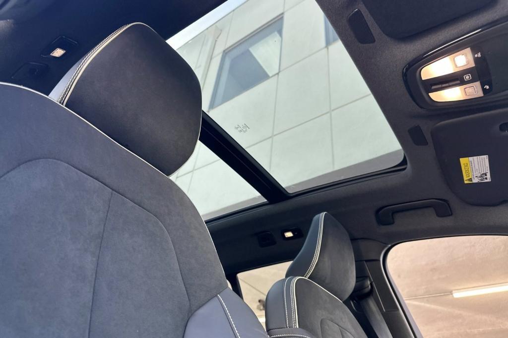 used 2022 Volvo XC40 Recharge Pure Electric car, priced at $31,999