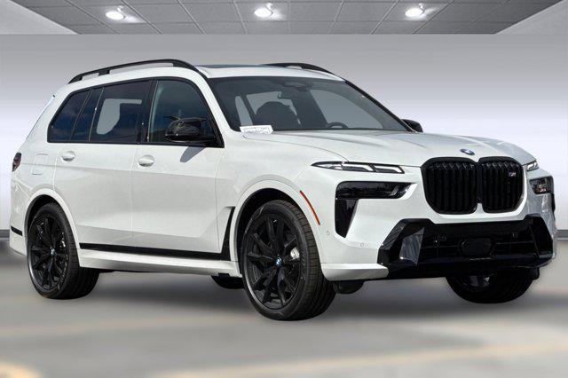 new 2026 BMW X7 car, priced at $127,260