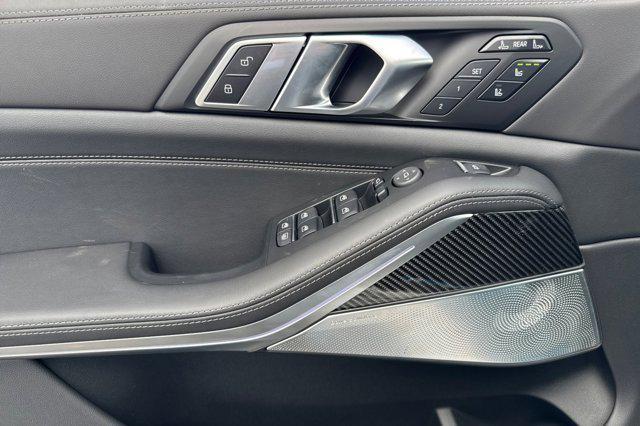 new 2026 BMW X7 car, priced at $127,260