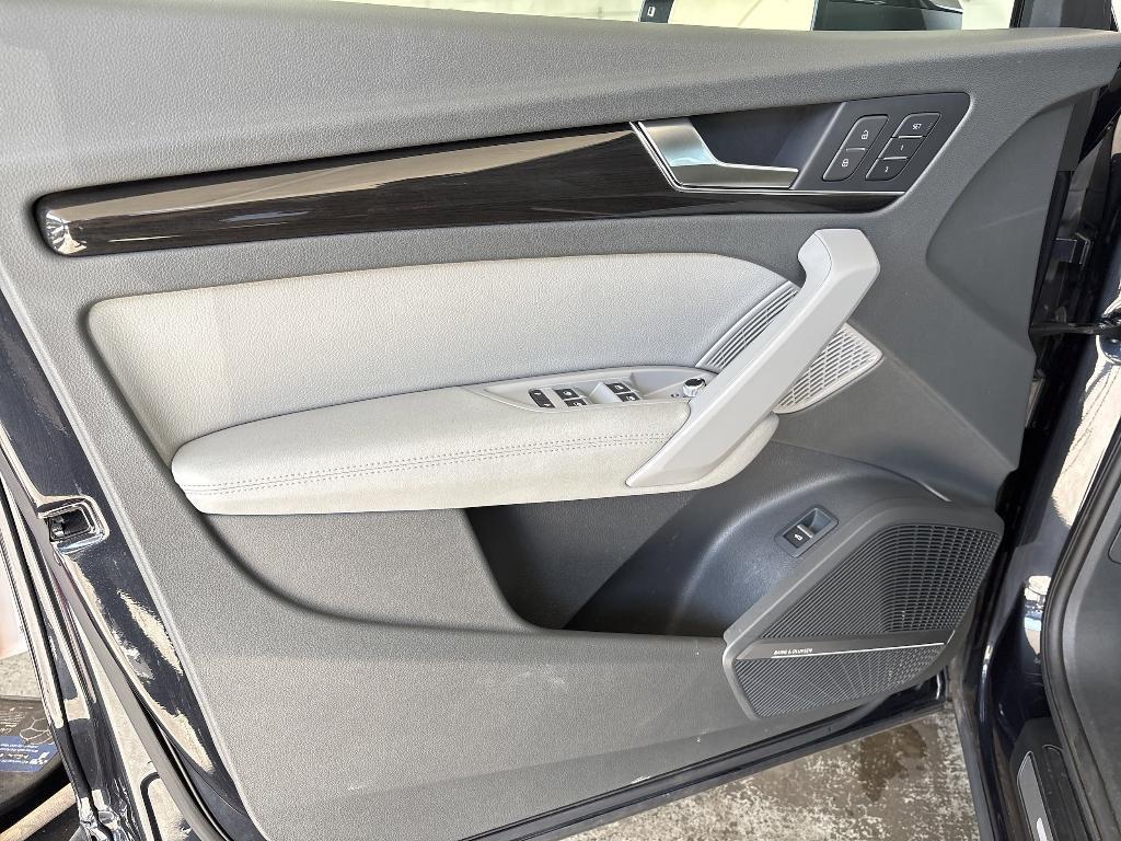used 2020 Audi Q5 car, priced at $24,999
