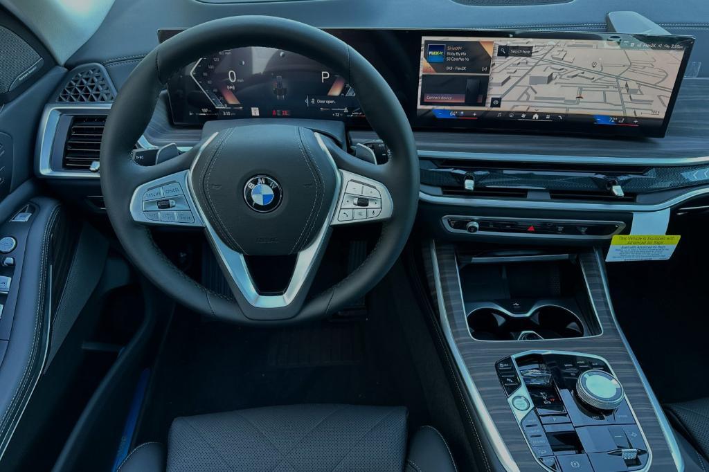 new 2025 BMW X7 car, priced at $92,670