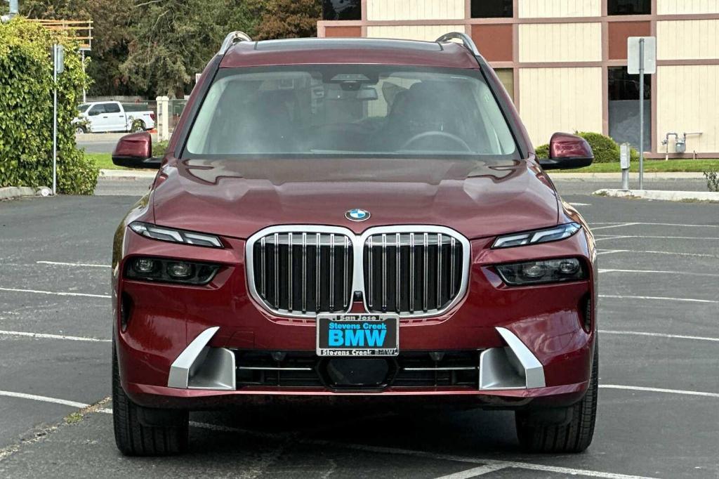 new 2025 BMW X7 car, priced at $92,670