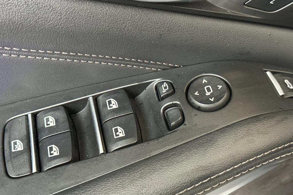 used 2024 BMW X5 car, priced at $37,498
