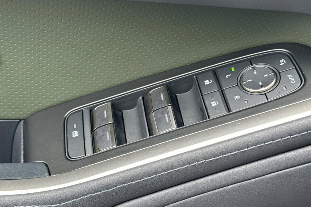 used 2024 Lexus GX 550 car, priced at $79,999