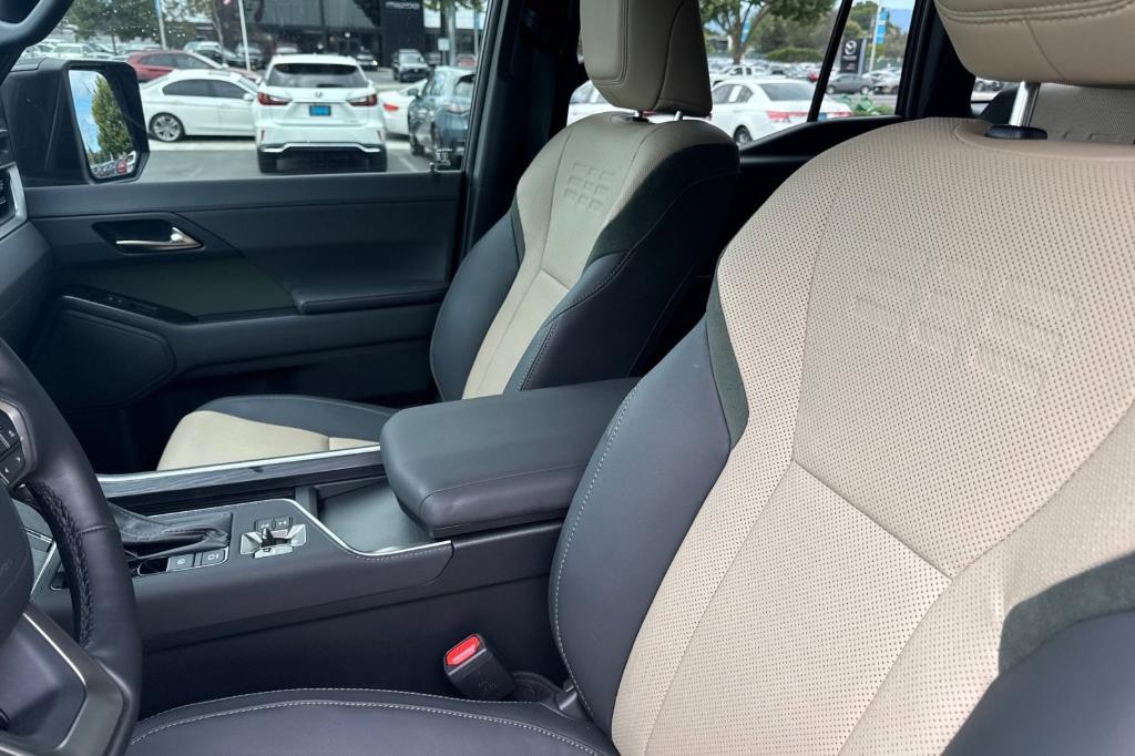 used 2024 Lexus GX 550 car, priced at $79,999