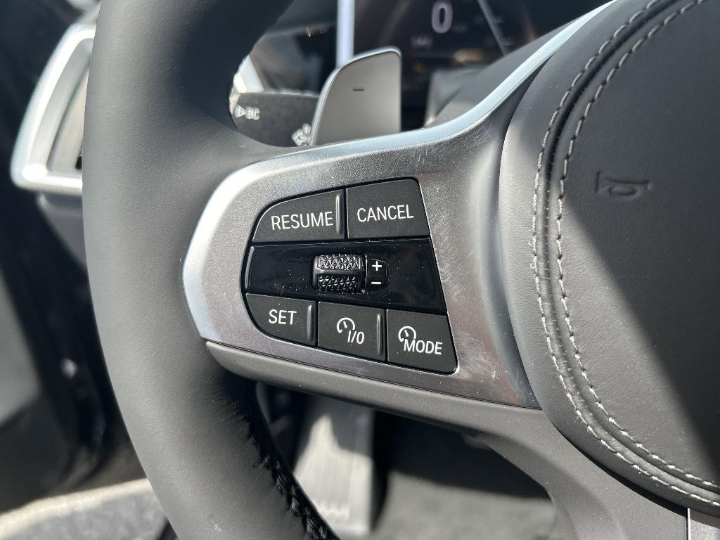 new 2025 BMW X7 car, priced at $100,500
