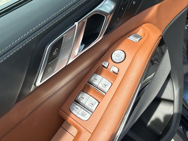 new 2025 BMW X7 car, priced at $100,500