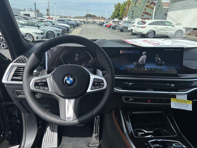 new 2025 BMW X7 car, priced at $100,500
