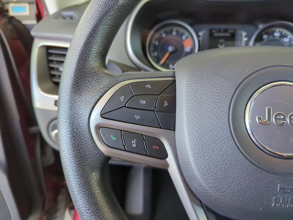 used 2019 Jeep Cherokee car, priced at $14,998
