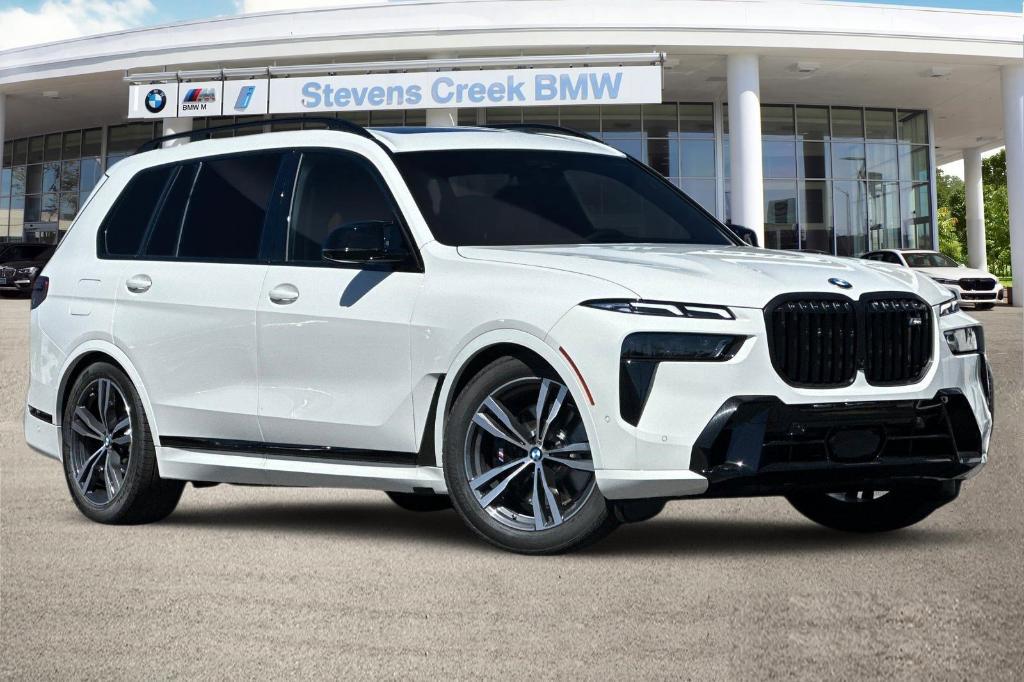 new 2025 BMW X7 car, priced at $122,120