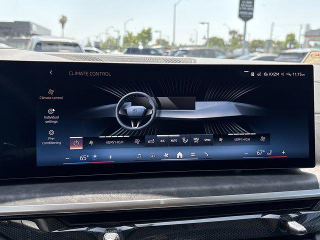 new 2026 BMW X7 car, priced at $89,425