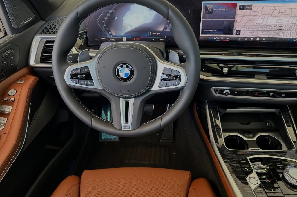 new 2025 BMW X7 car, priced at $115,595