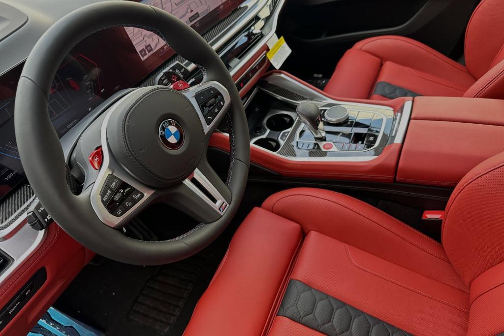 new 2025 BMW X5 M car, priced at $134,275