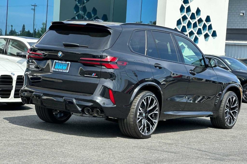 new 2025 BMW X5 M car, priced at $134,275