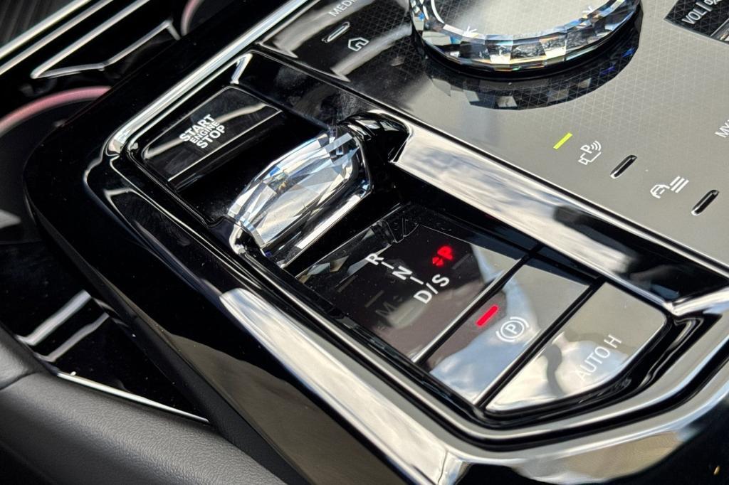 new 2026 BMW 550e car, priced at $79,675