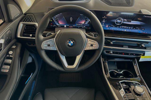 new 2025 BMW X7 car, priced at $93,350