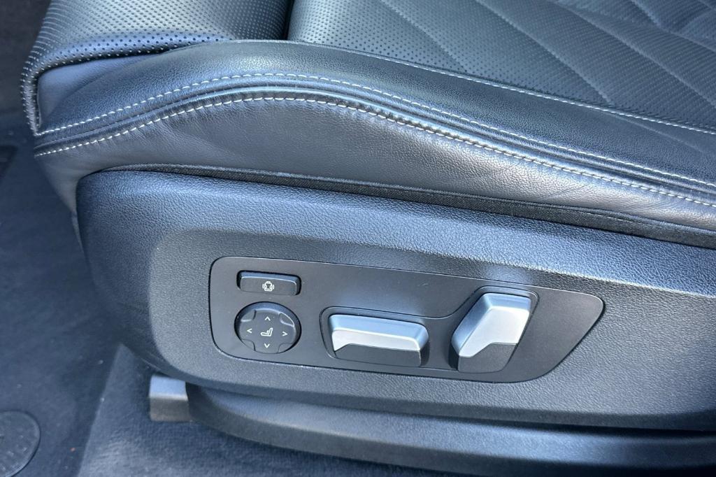 used 2023 BMW X5 car, priced at $45,998