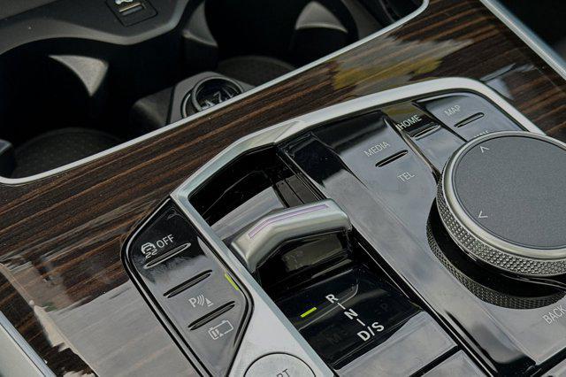 new 2025 BMW X5 PHEV car, priced at $85,740