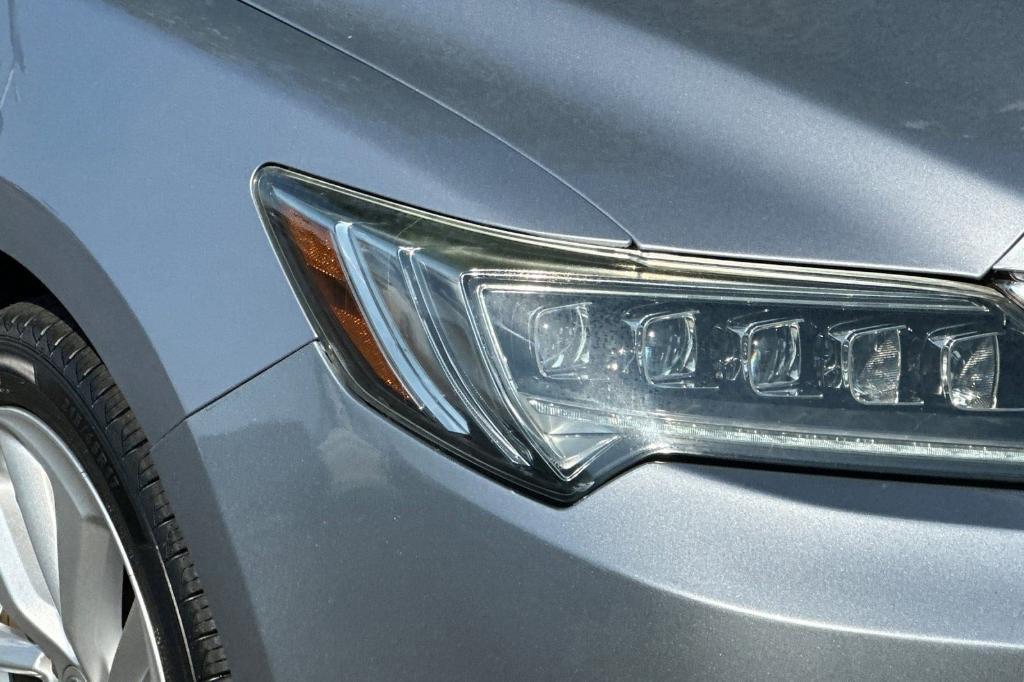 used 2016 Acura ILX car, priced at $17,497