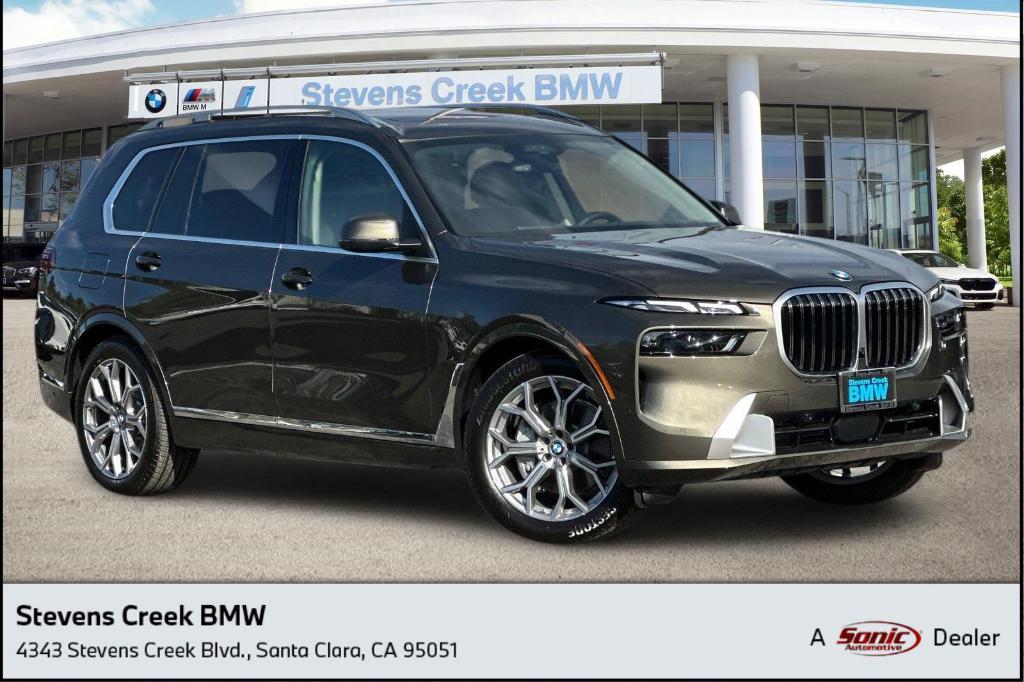 new 2025 BMW X7 car, priced at $93,550