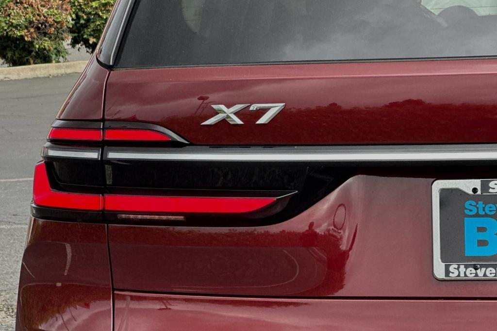 new 2025 BMW X7 car, priced at $92,700