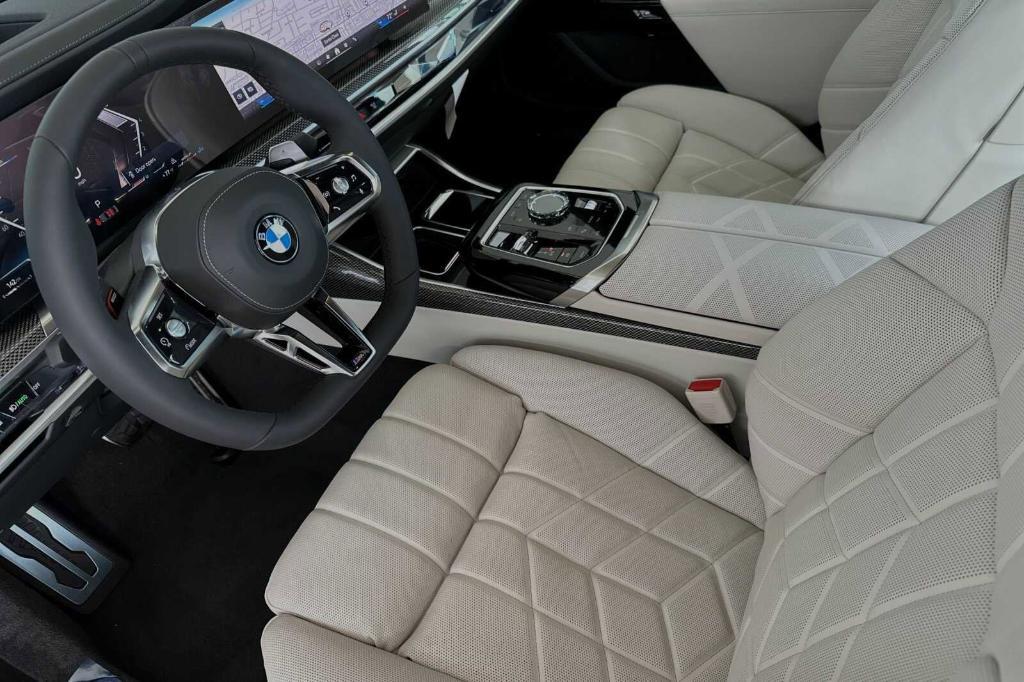 new 2024 BMW 760 car, priced at $143,905