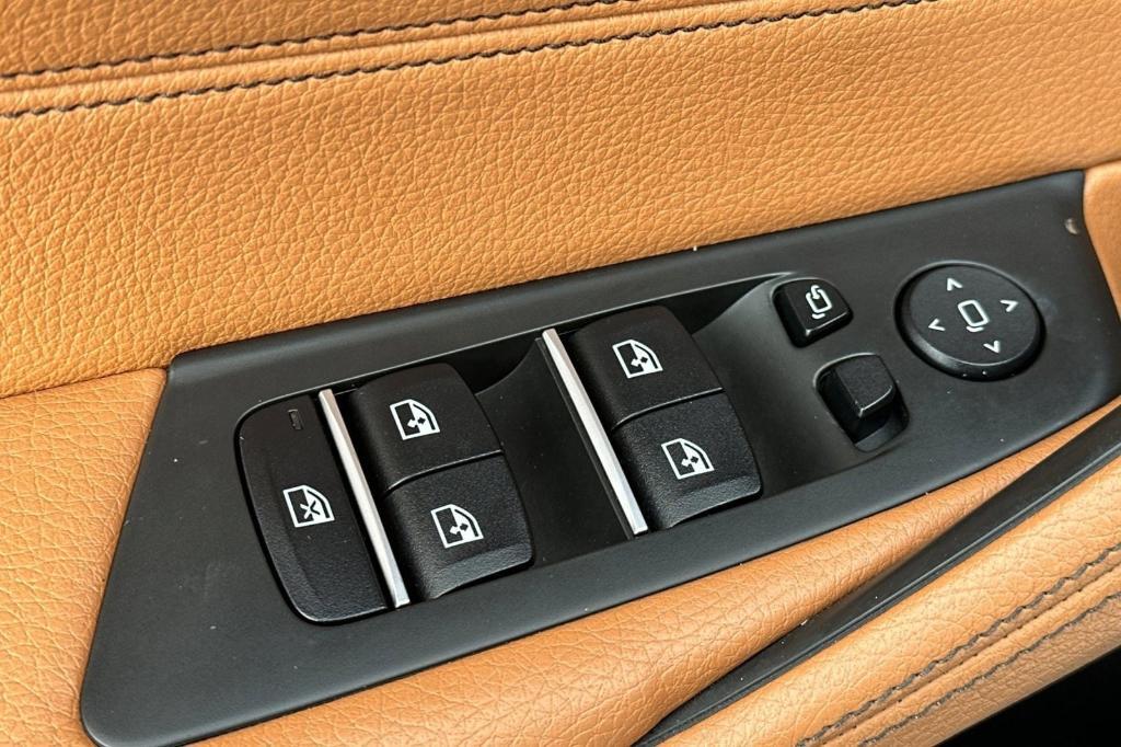 used 2018 BMW 540 car, priced at $16,498