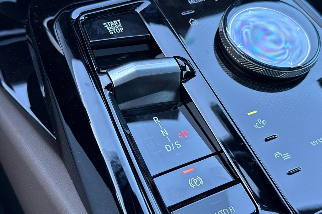 new 2025 BMW 530 car, priced at $65,655