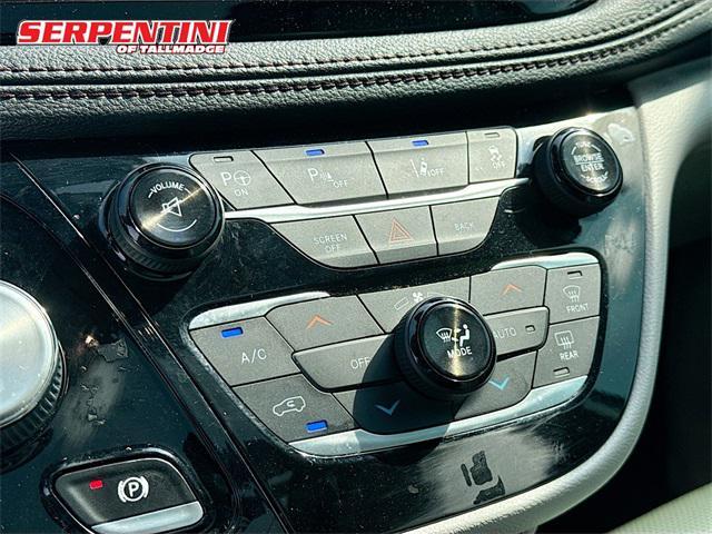 used 2017 Chrysler Pacifica car, priced at $16,758