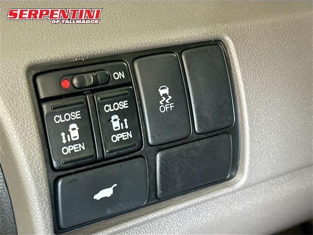 used 2013 Honda Odyssey car, priced at $12,750