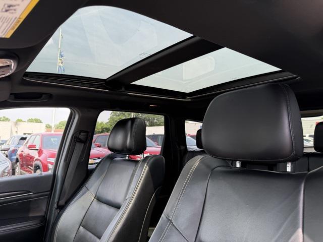 used 2014 Jeep Grand Cherokee car, priced at $14,655
