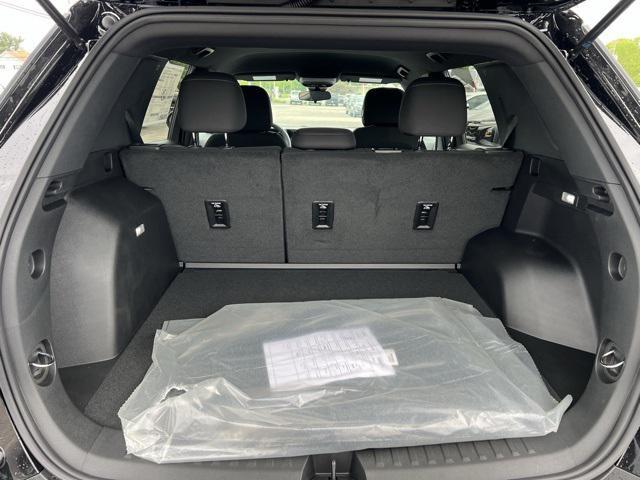 new 2026 Chevrolet Equinox car, priced at $25,995