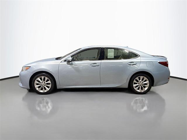 used 2014 Lexus ES 300h car, priced at $12,000