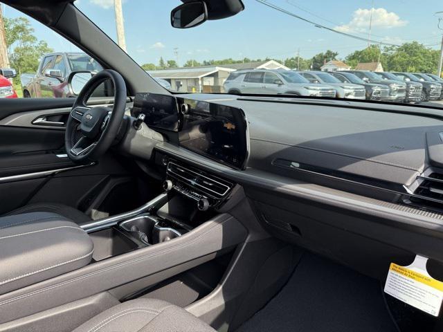 new 2025 Chevrolet Traverse car, priced at $40,637