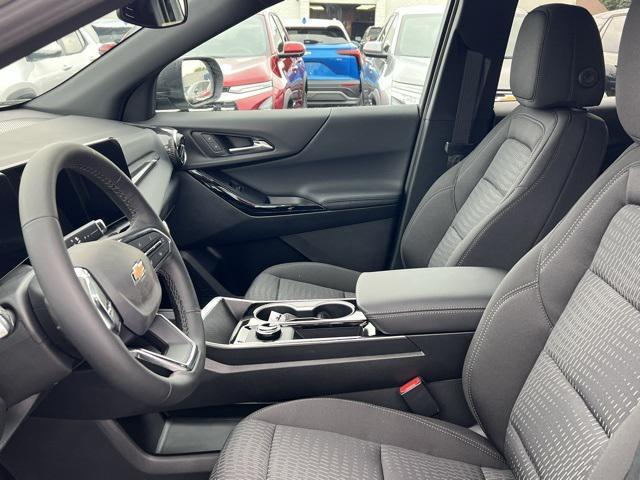 new 2026 Chevrolet Equinox car, priced at $25,995