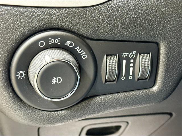 used 2018 Jeep Cherokee car, priced at $13,907