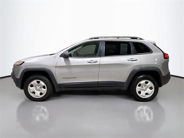 used 2018 Jeep Cherokee car, priced at $13,907