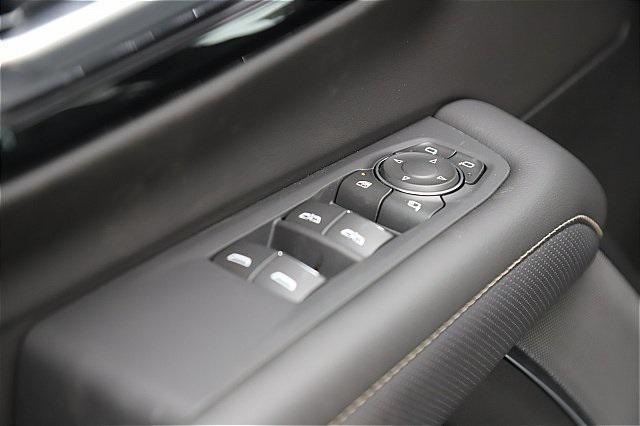 new 2025 Chevrolet Suburban car, priced at $78,489