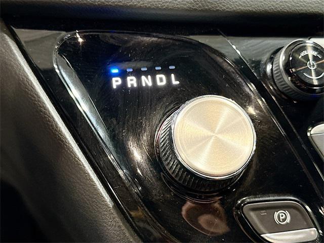 used 2019 Chrysler Pacifica car, priced at $16,125