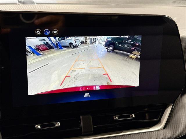 new 2026 Chevrolet Equinox car, priced at $27,739