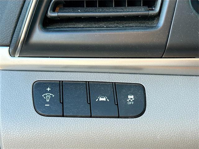 used 2020 Hyundai Elantra car, priced at $11,245