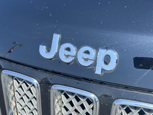 used 2015 Jeep Compass car, priced at $8,500