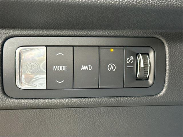 new 2026 Chevrolet Traverse car, priced at $49,584