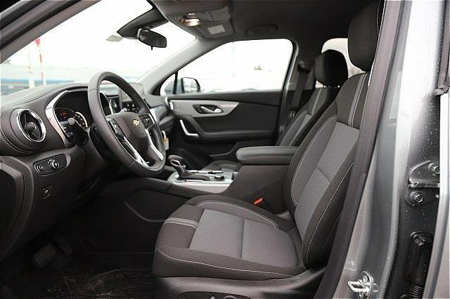 new 2025 Chevrolet Blazer car, priced at $32,890