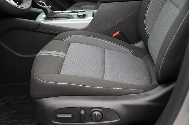 new 2025 Chevrolet Blazer car, priced at $32,890