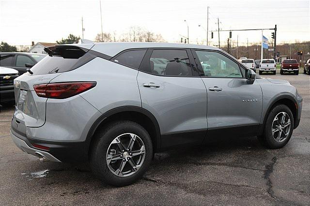 new 2025 Chevrolet Blazer car, priced at $32,890